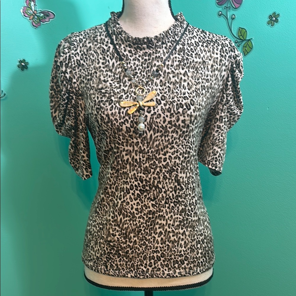 CeCe Leopard Print Women's Top